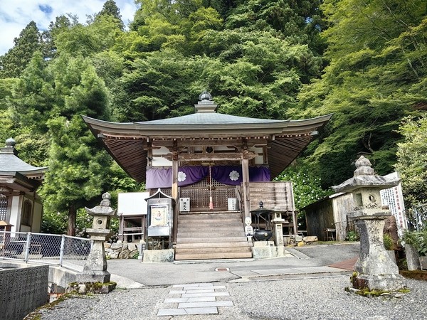 第六十番 石鐵山 橫峰寺